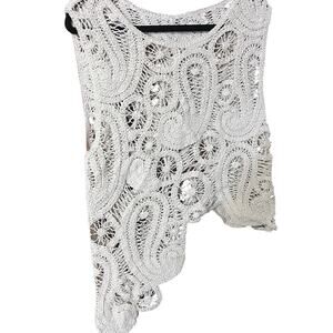 Beautiful Ecru Paisley Lace Asymmetrical Crochet Sleeveless Top